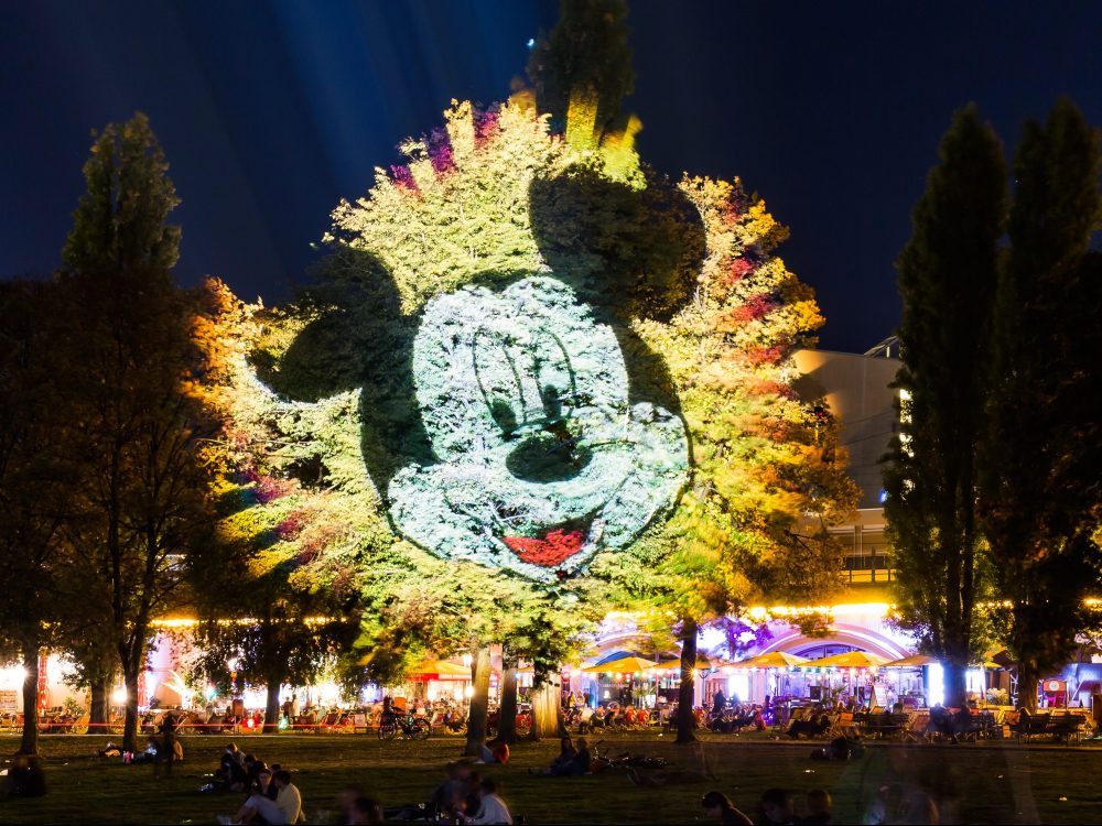 Mickey Mouse besucht Berlin
