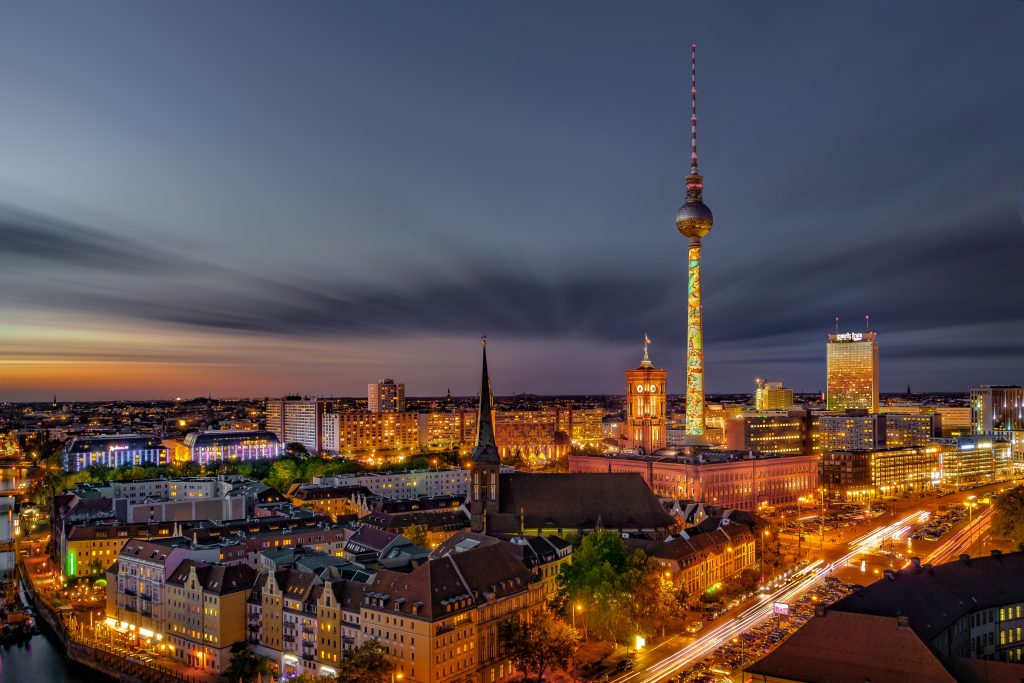 Light of The Freedom shines Berlin – in Magazine